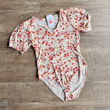 Load image into Gallery viewer, Ditsy Floral Bodysuit