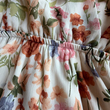 Load image into Gallery viewer, Floral Surplice Peplum Top