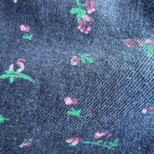 Load image into Gallery viewer, Ditsy Cotton Twill Shorts