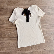 Load image into Gallery viewer, Plus Back Bow Knit Sweater Top
