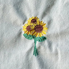 Load image into Gallery viewer, Embroidered Sunflower Tote